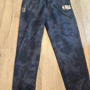 NBA Men’s Black & Charcoal Tie-Dye Joggers